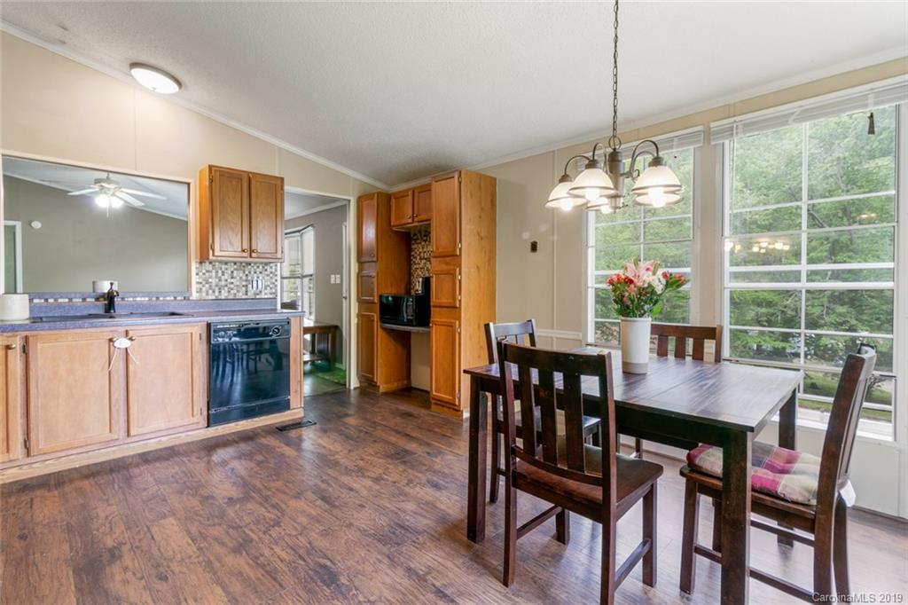 1577 Old Fort Road Fairview, NC 28730 - Photo 19 of 37 Gallery Image 19