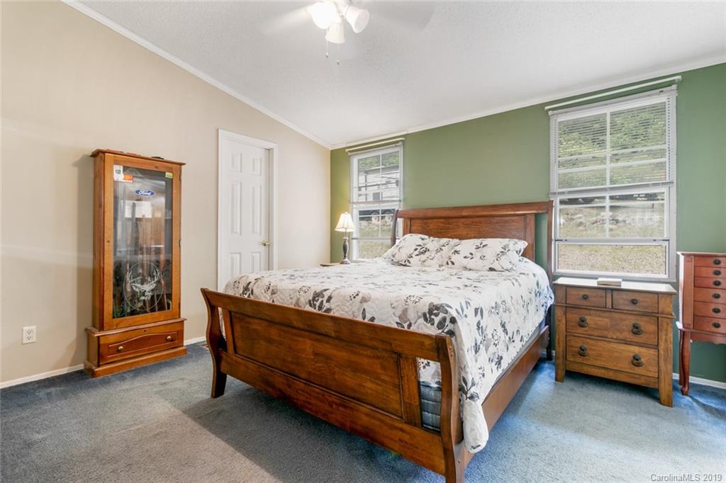 1577 Old Fort Road Fairview, NC 28730 - Photo 26 of 37 Gallery Image 26