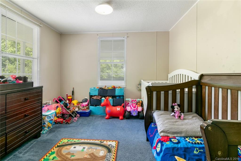 1577 Old Fort Road Fairview, NC 28730 - Photo 30 of 37 Gallery Image 30