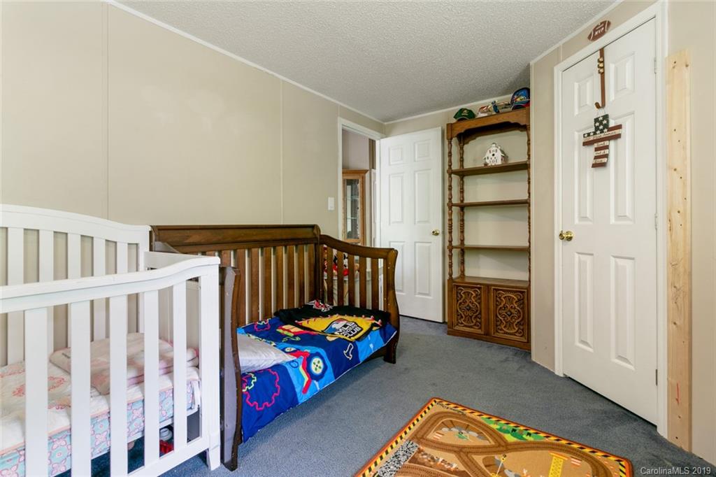 1577 Old Fort Road Fairview, NC 28730 - Photo 31 of 37 Gallery Image 31