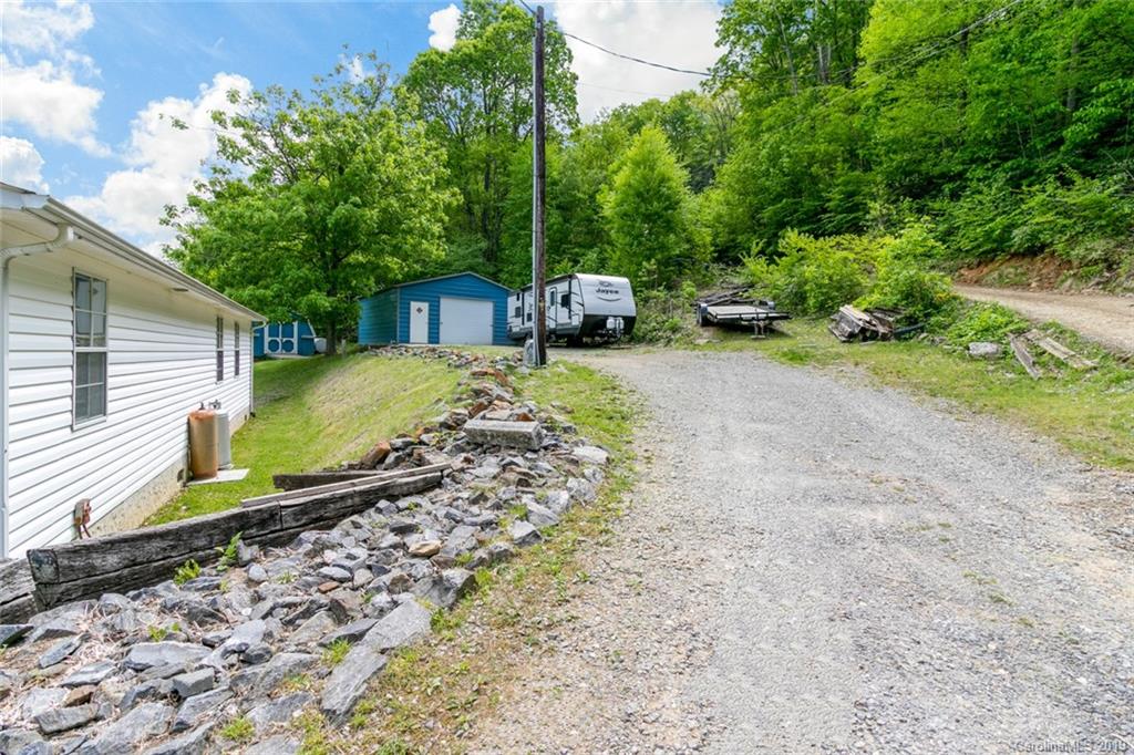1577 Old Fort Road Fairview, NC 28730 - Photo 36 of 37 Gallery Image 36