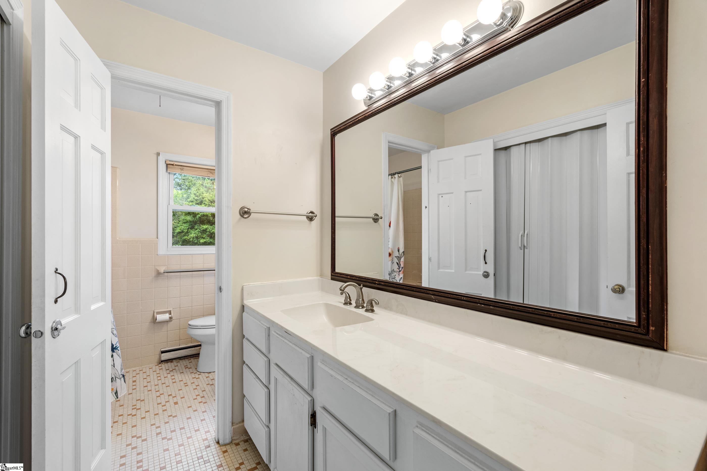 5 Covington Road Greenville, SC 29617 - Photo 24 of 35 Gallery Image 24
