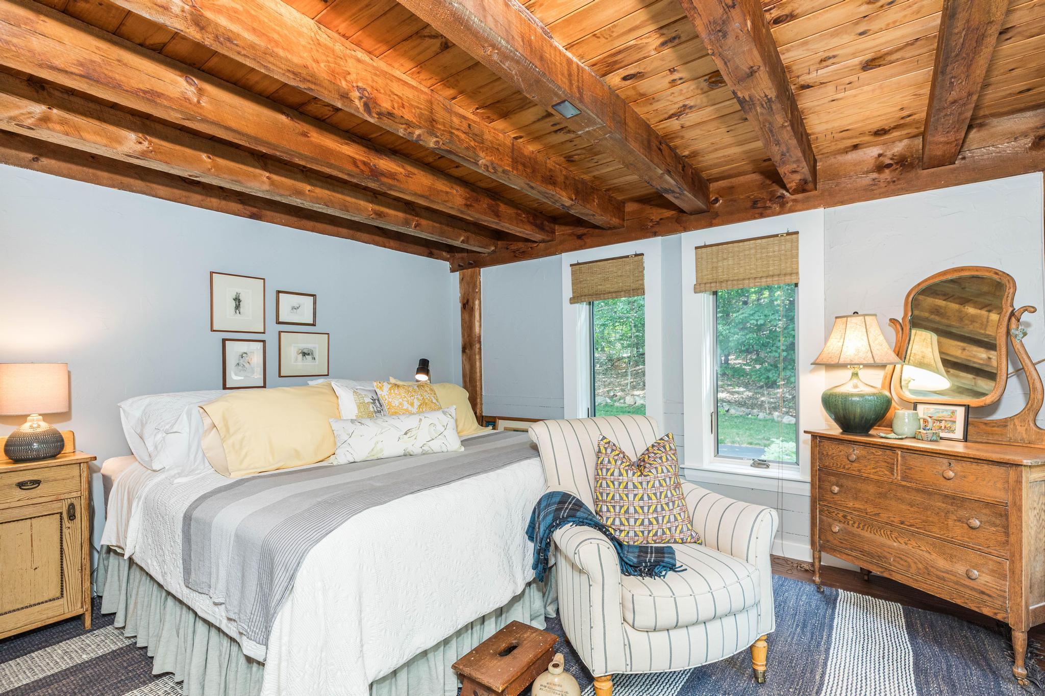 180 Clay Hill Road York, ME 03902 - Photo 15 of 39 Flexible First Floor Bedroom