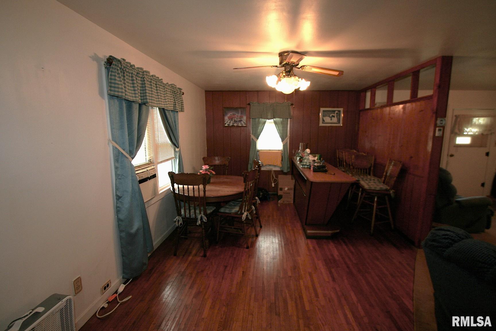 415 South Minier Avenue Minier, IL 61759 - Photo 14 of 16