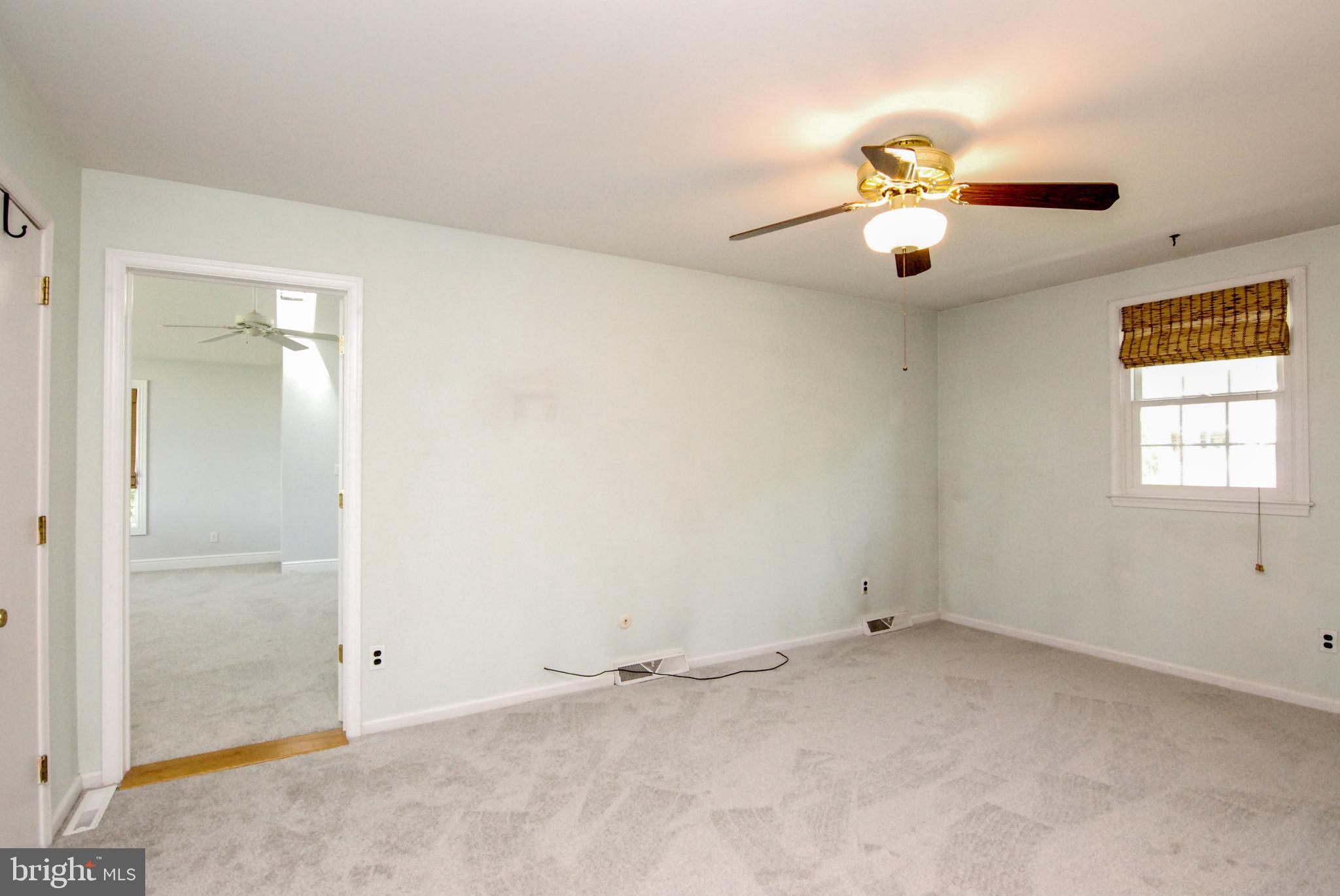 614 Venture Road Hockessin, DE 19707 - Photo 21 of 47 Master bedroom