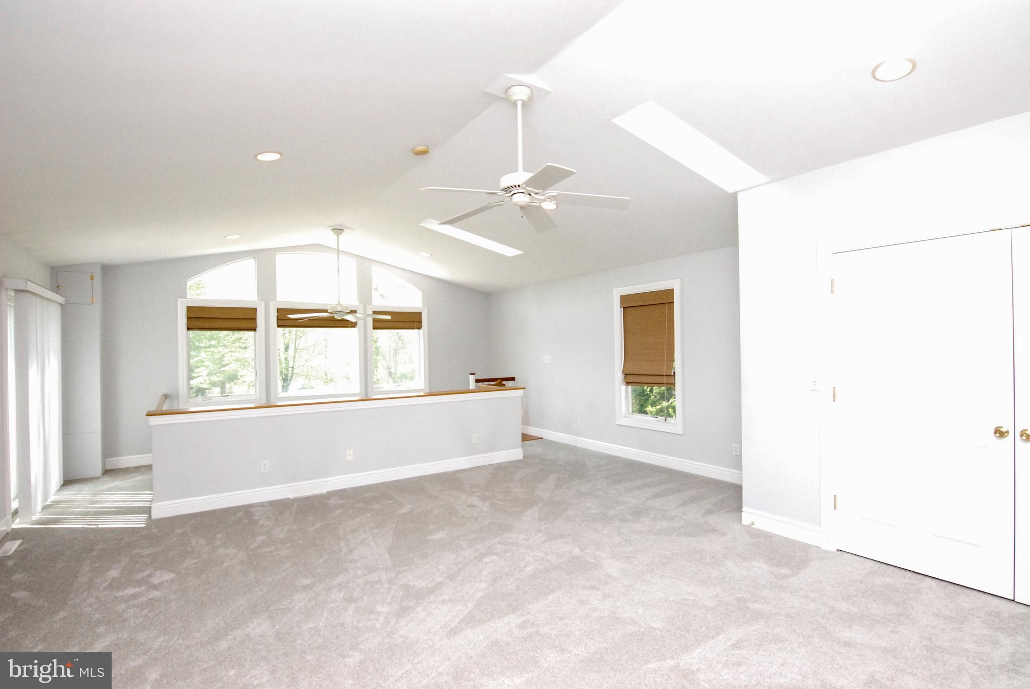 614 Venture Road Hockessin, DE 19707 - Photo 26 of 47 Loft off of master bath