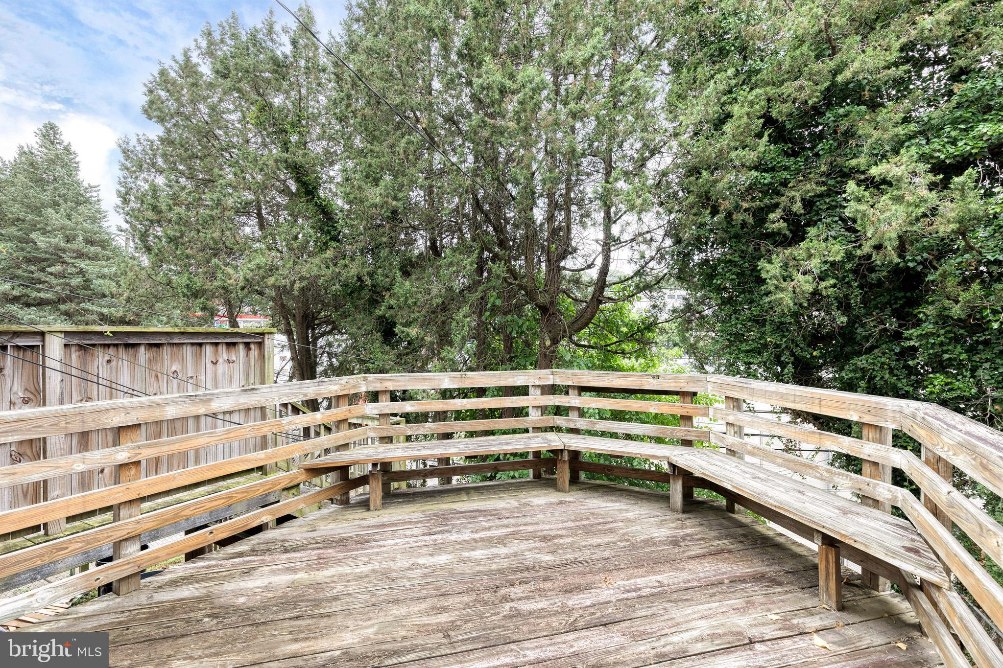 934 Radcliffe Road Towson, MD 21204 - Photo 14 of 25 Deck