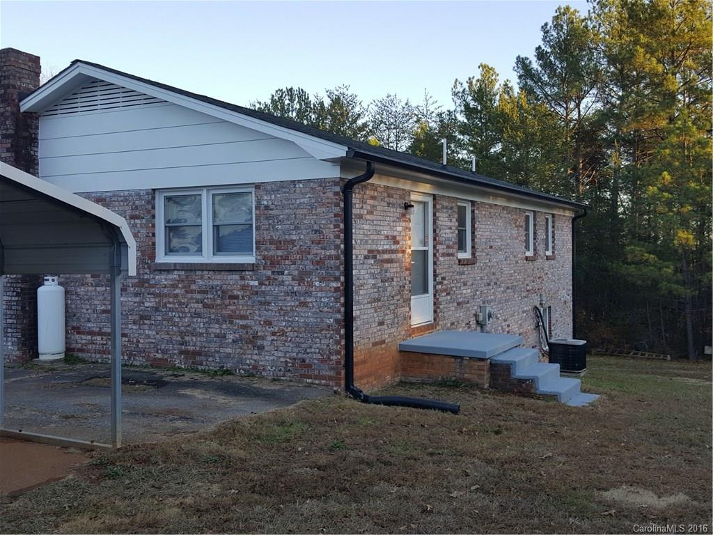 326 Hamrick Road Mooresboro, NC 28114 - Photo 4 of 17 Gallery Image 4