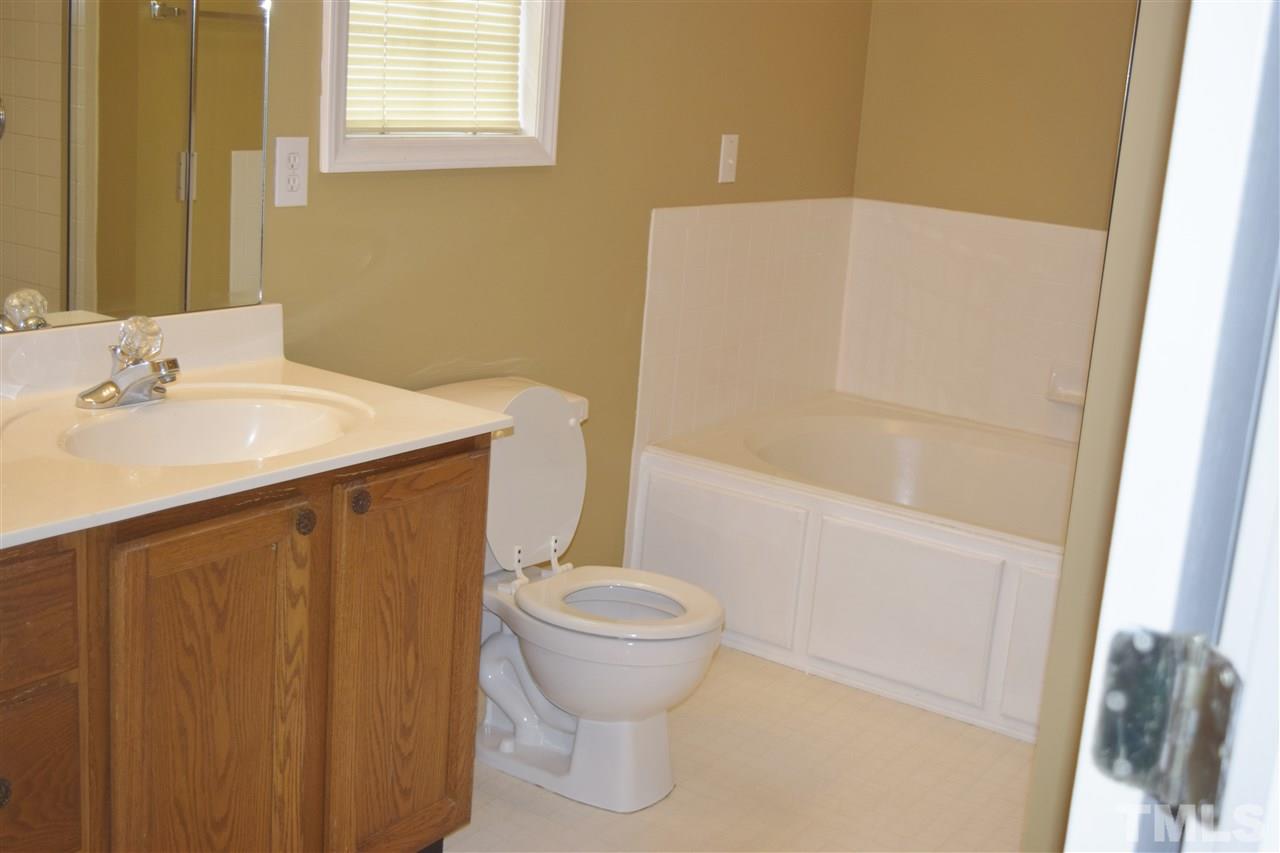 5640 Lighthall Lane Raleigh, NC 27604 - Photo 12 of 23