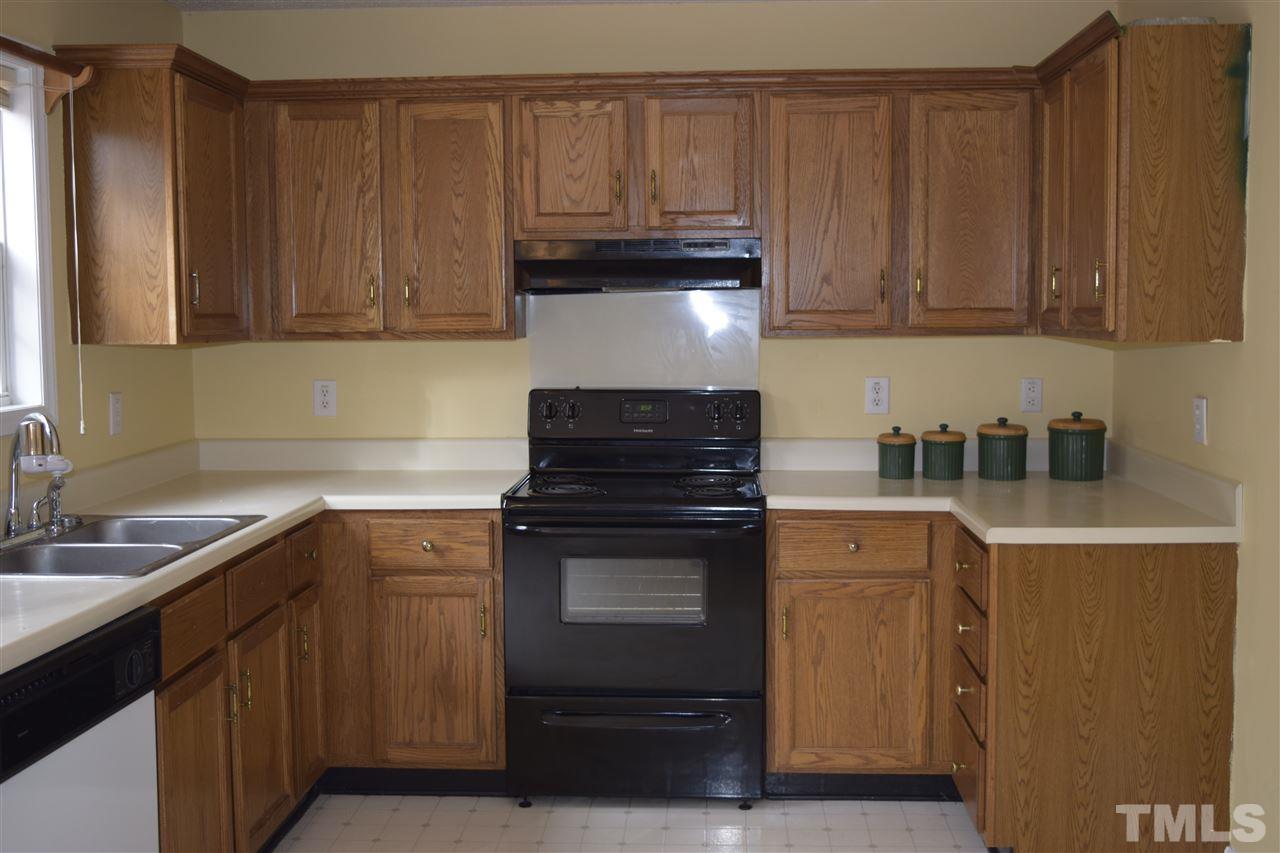 5640 Lighthall Lane Raleigh, NC 27604 - Photo 4 of 23