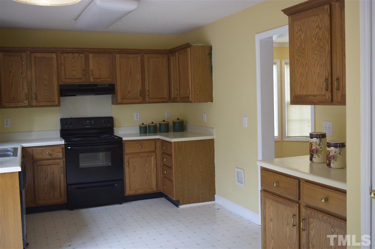 5640 Lighthall Lane Raleigh, NC 27604 - Photo 5 of 23