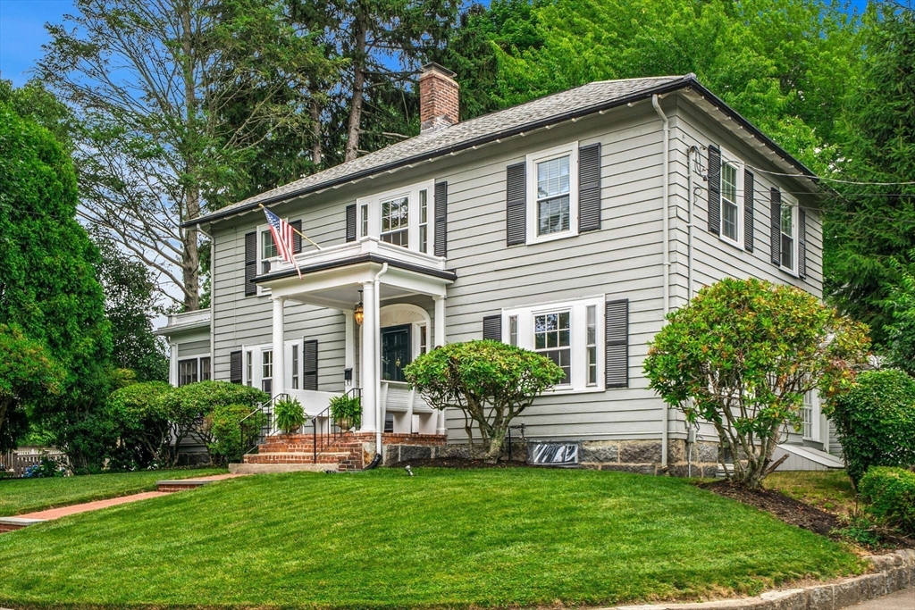 8 Clifton Road Milton, MA 02186 - Photo 3 of 40