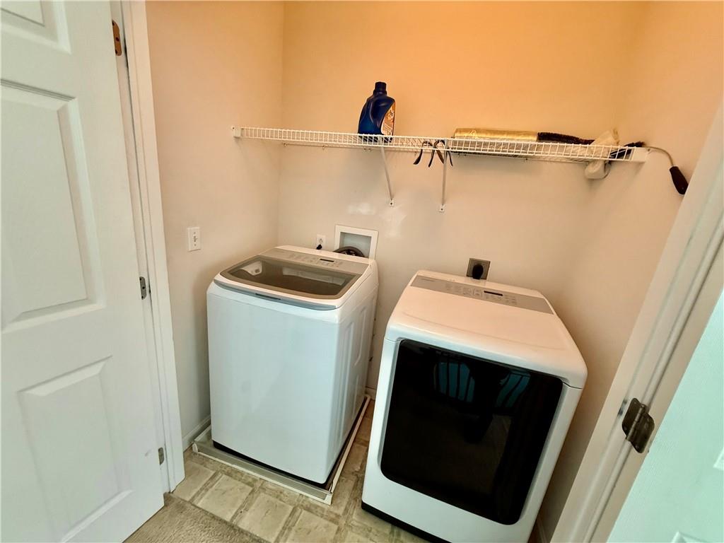 1352 Federal Street Pittsburgh, PA 15212 - Photo 17 of 26 2nd floor laundry