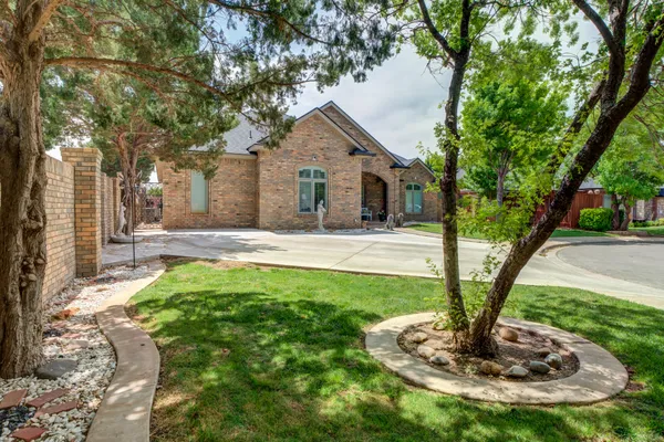 $570,000 | 4707 102nd Street, Lubbock, TX 79424