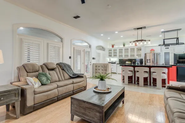 $570,000 | 4707 102nd Street, Lubbock, TX 79424