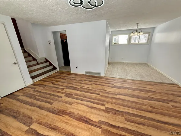 $2,745 | 2 Ilex Lane, Clay, NY 13090