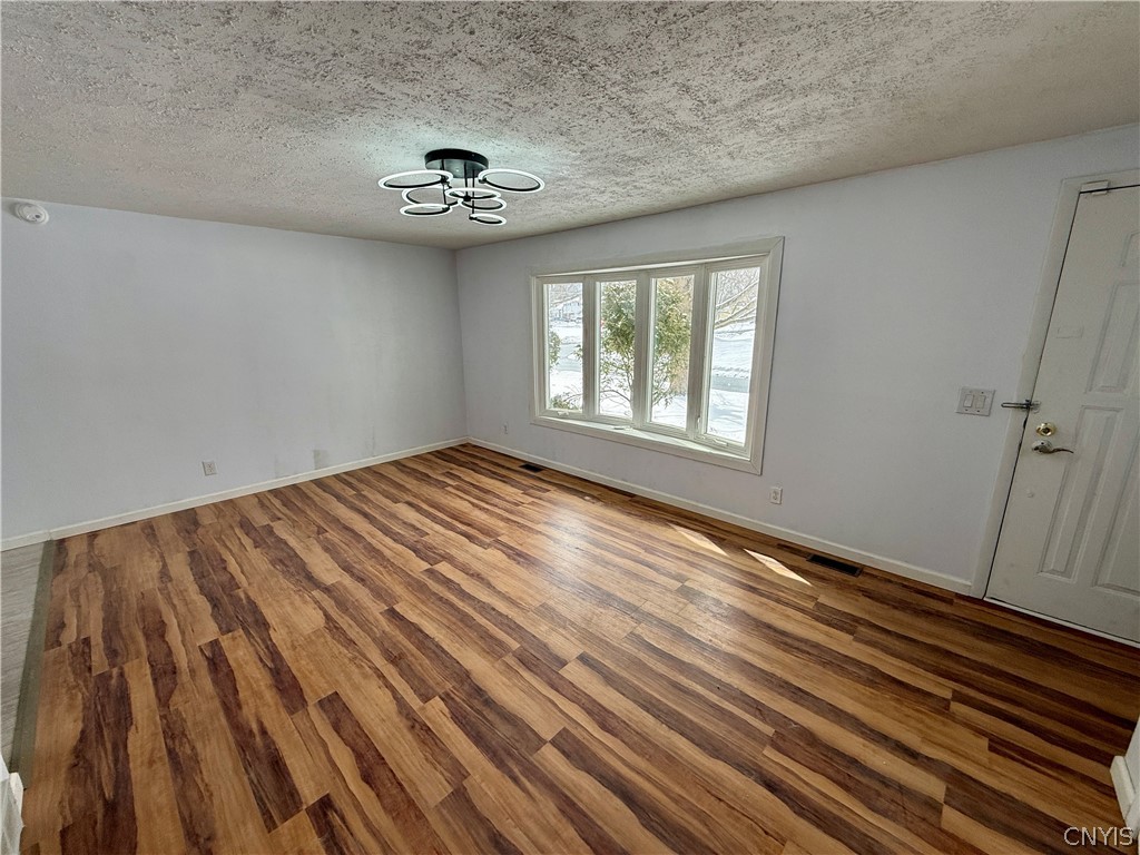 2 Ilex Lane Clay, NY 13090 - Photo 9 of 35