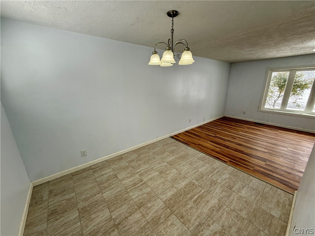 2 Ilex Lane Clay, NY 13090 - Photo 10 of 35