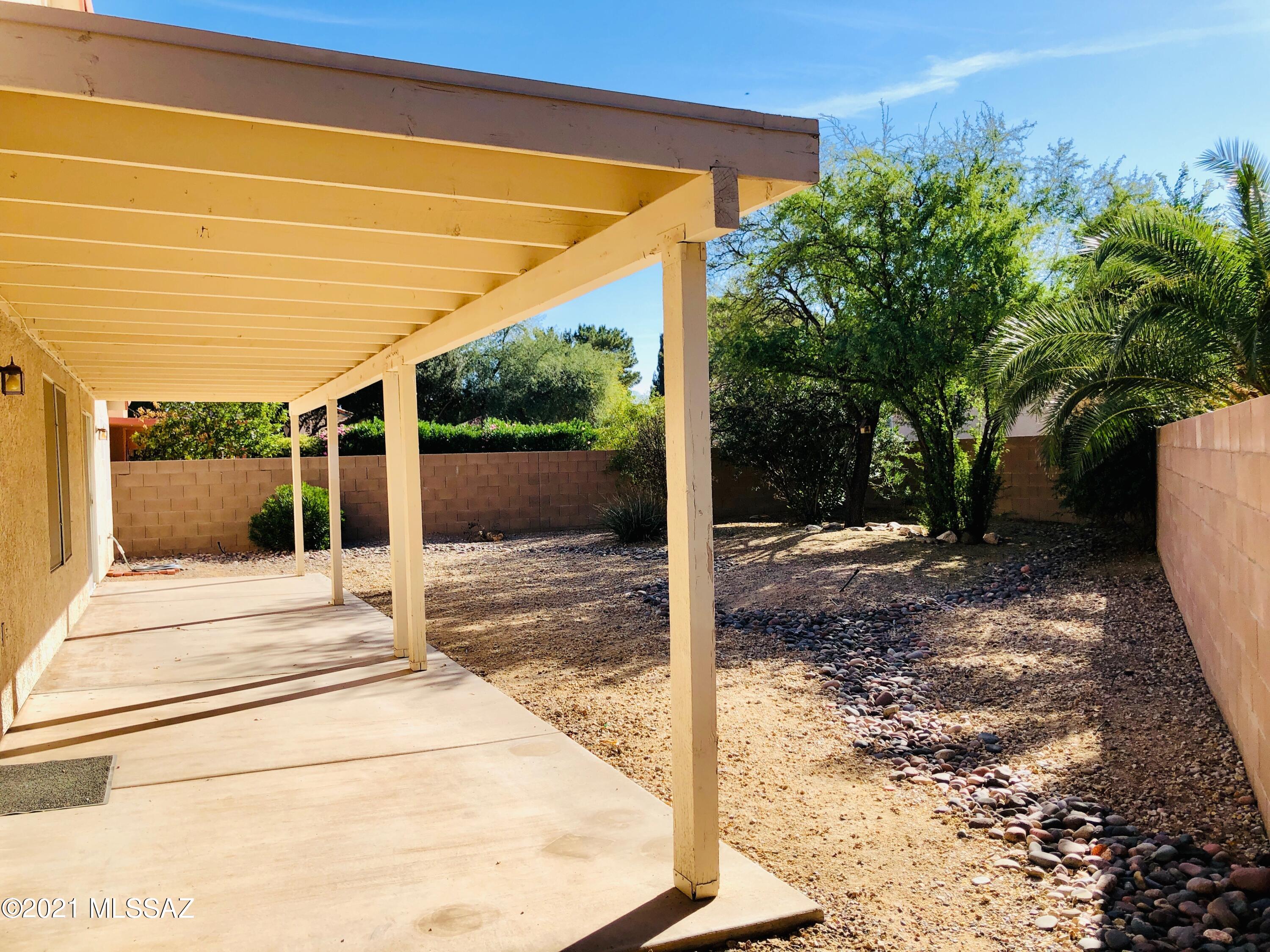 8160 East Pima Ridge Drive Tucson, AZ 85715 - Photo 15 of 19