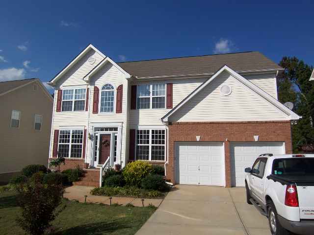 406 Tanner Chase Way Greenville, SC 29607 - Photo 1 of 16 Gallery Image 1