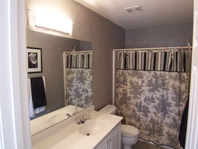 406 Tanner Chase Way Greenville, SC 29607 - Photo 12 of 16 Gallery Image 12