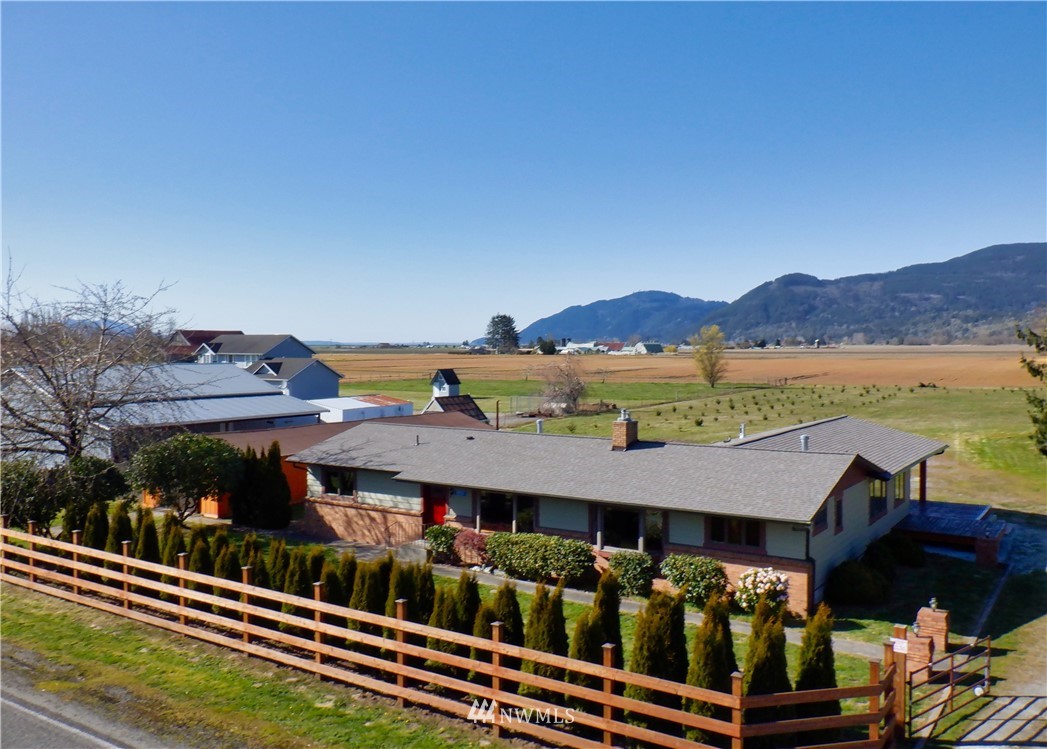 15757 Bow Hill Road Bow, WA 98232 - Photo 1 of 40 Gallery Image 1