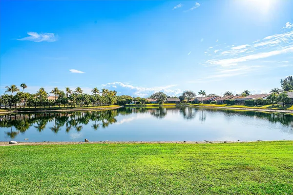 $800,000 | 5657 Aspen Ridge Circle, Delray Beach, FL 33484