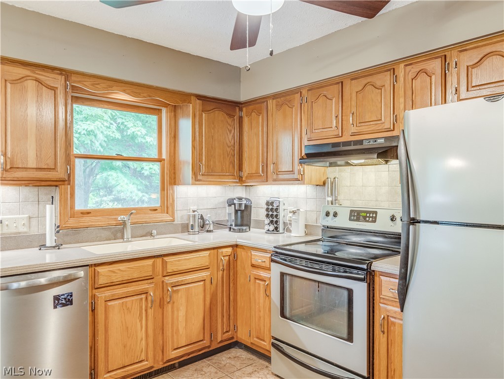 917 Bridge Road Akron, OH 44312 - Photo 14 of 31 Gallery Image 14