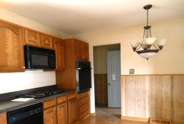 7709 Whitcomb Road Powell, TN 37849 - Photo 6 of 13 New appliances in kitchen