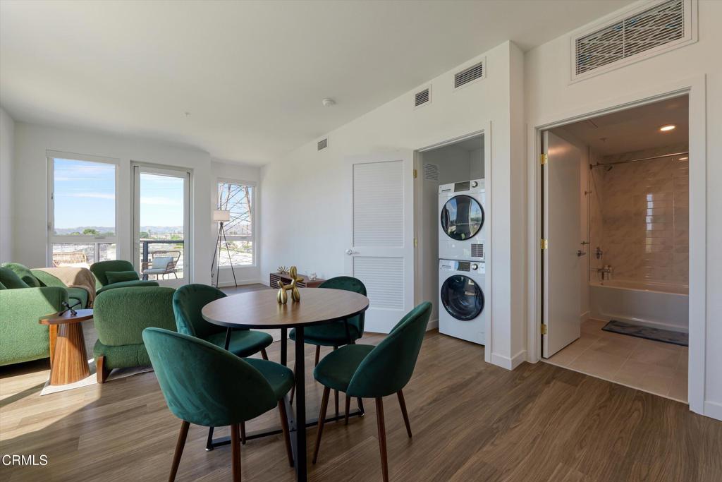 18900 Parthenia Street, Unit 101 Northridge, CA 91324 - Photo 14 of 38 54-18900 Parthenia St-54