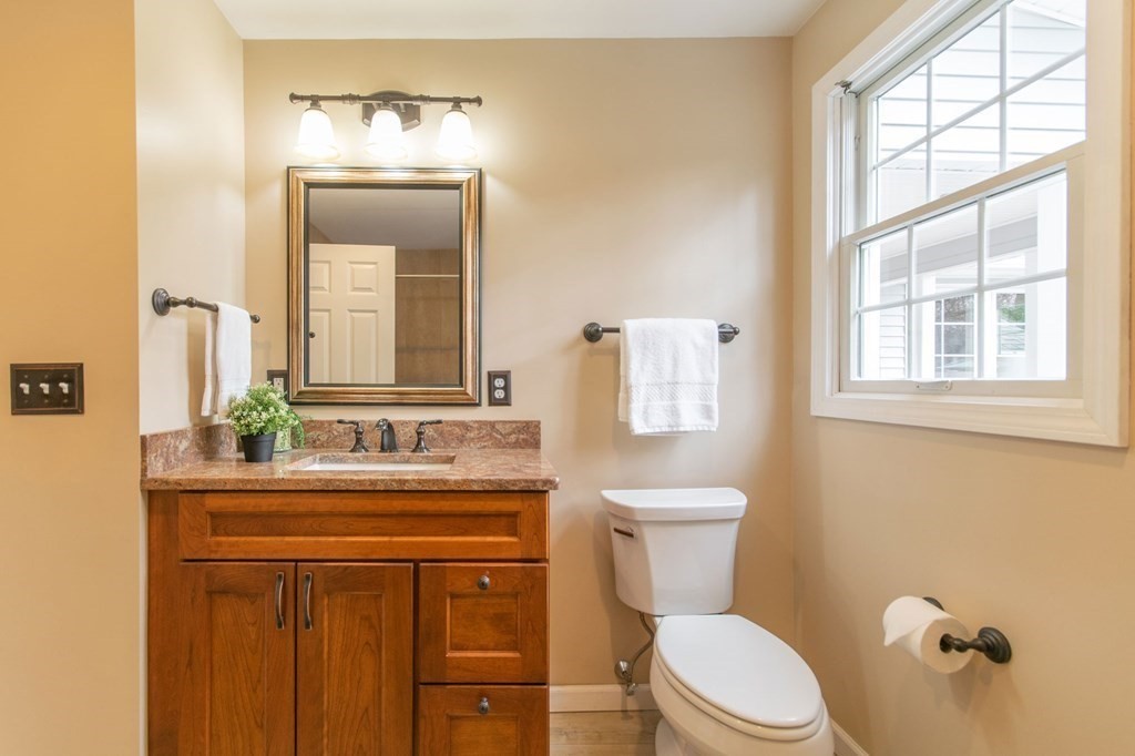 117 Lincoln Road Longmeadow, MA 01106 - Photo 21 of 35