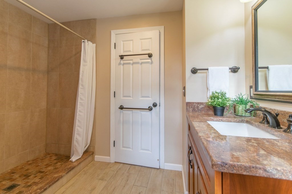 117 Lincoln Road Longmeadow, MA 01106 - Photo 22 of 35