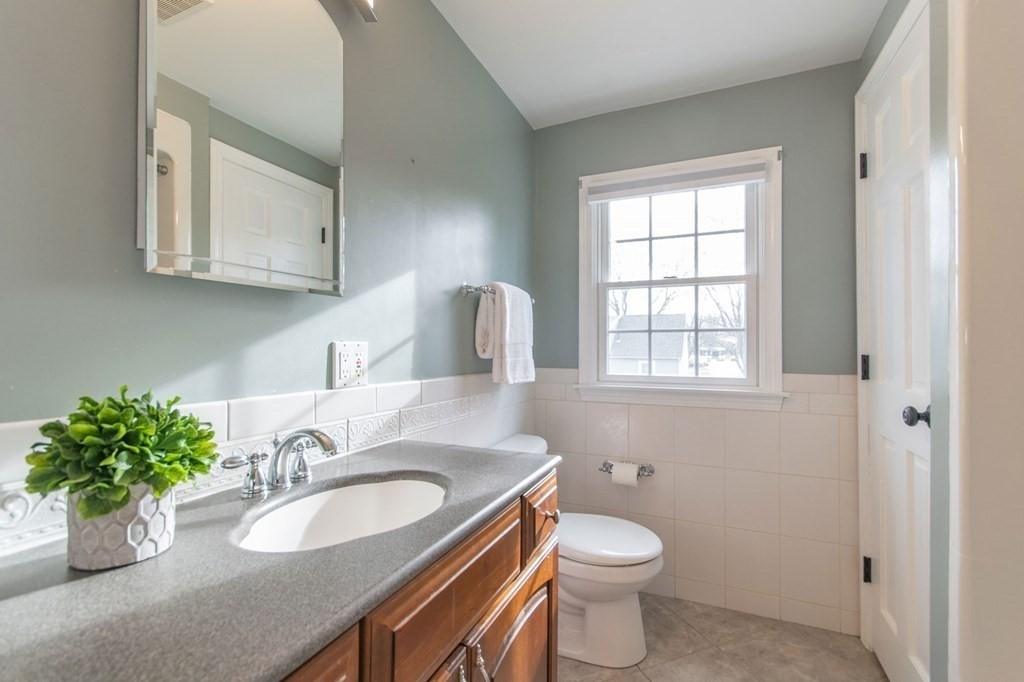 117 Lincoln Road Longmeadow, MA 01106 - Photo 28 of 35