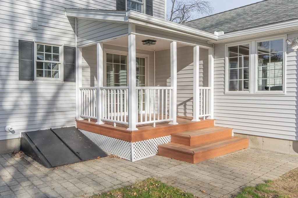 117 Lincoln Road Longmeadow, MA 01106 - Photo 31 of 35
