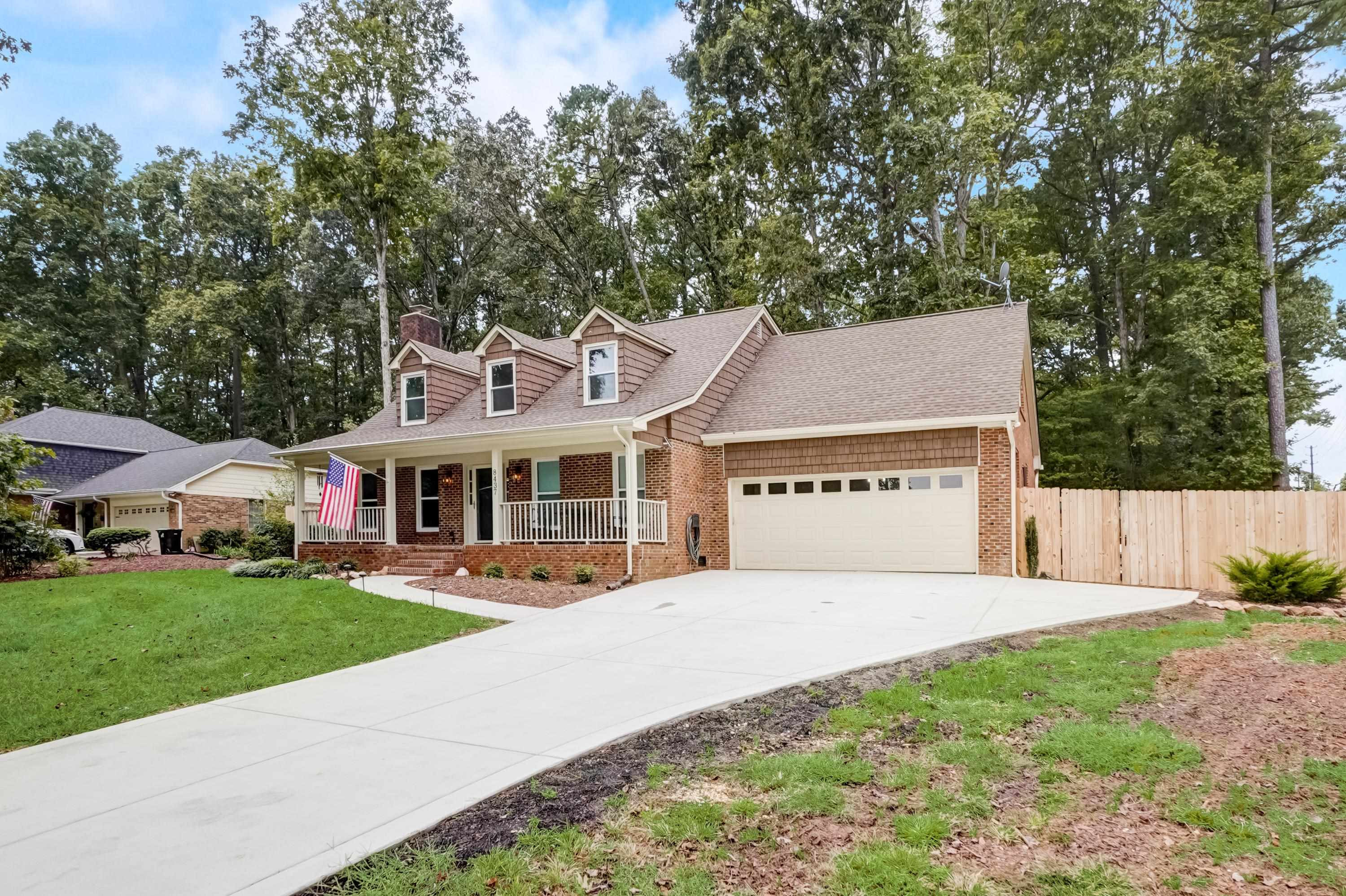 8437 Two Courts Drive Raleigh, NC 27613 - Photo 2 of 30 Photo 2