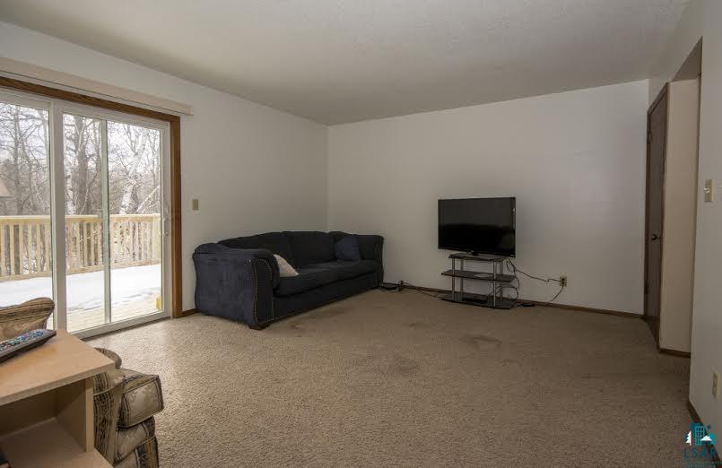 3515-3517 Trinity Road Duluth, MN 55811 - Photo 6 of 24 Gallery Image 6