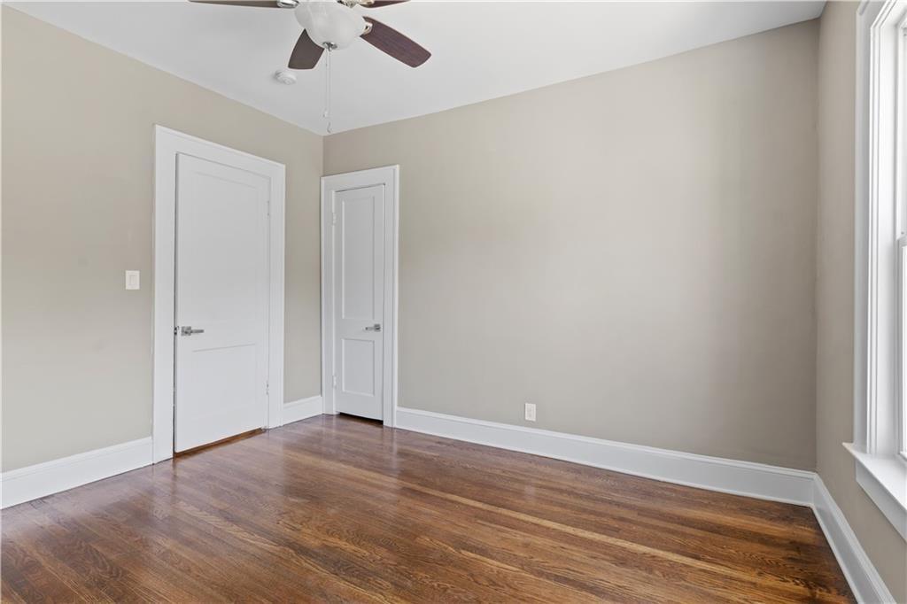 672 Cascade Avenue Southwest Atlanta, GA 30310 - Photo 16 of 28