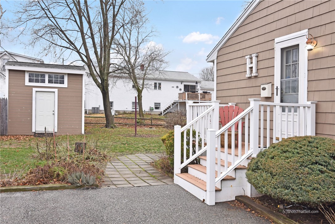37 Marblehead Street Warwick, RI 02889 - Photo 21 of 27 Gallery Image 21