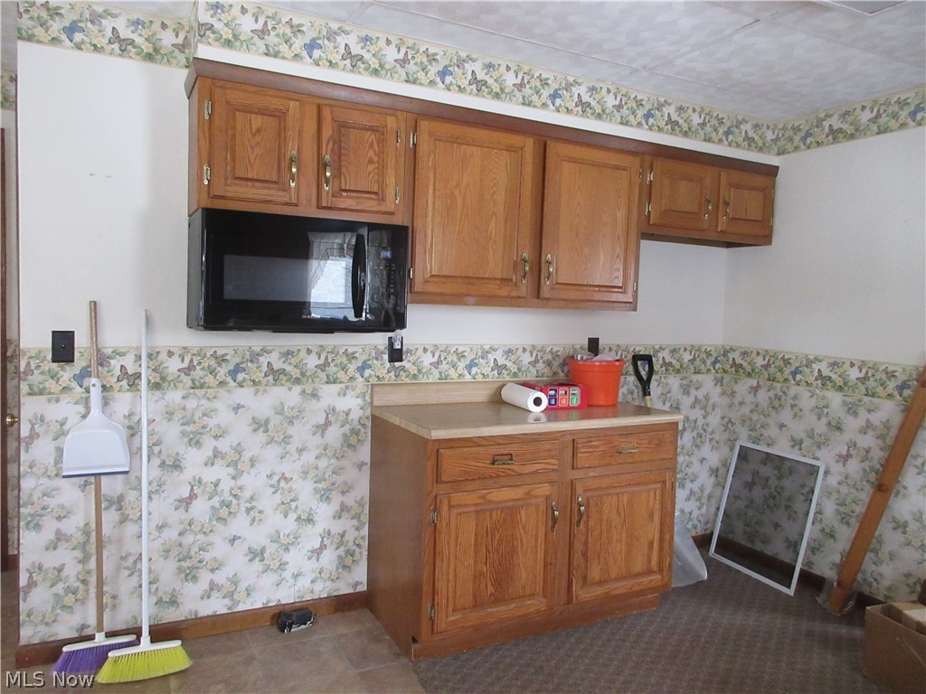 5654 Chestnut Street Andover, OH 44003 - Photo 8 of 26
