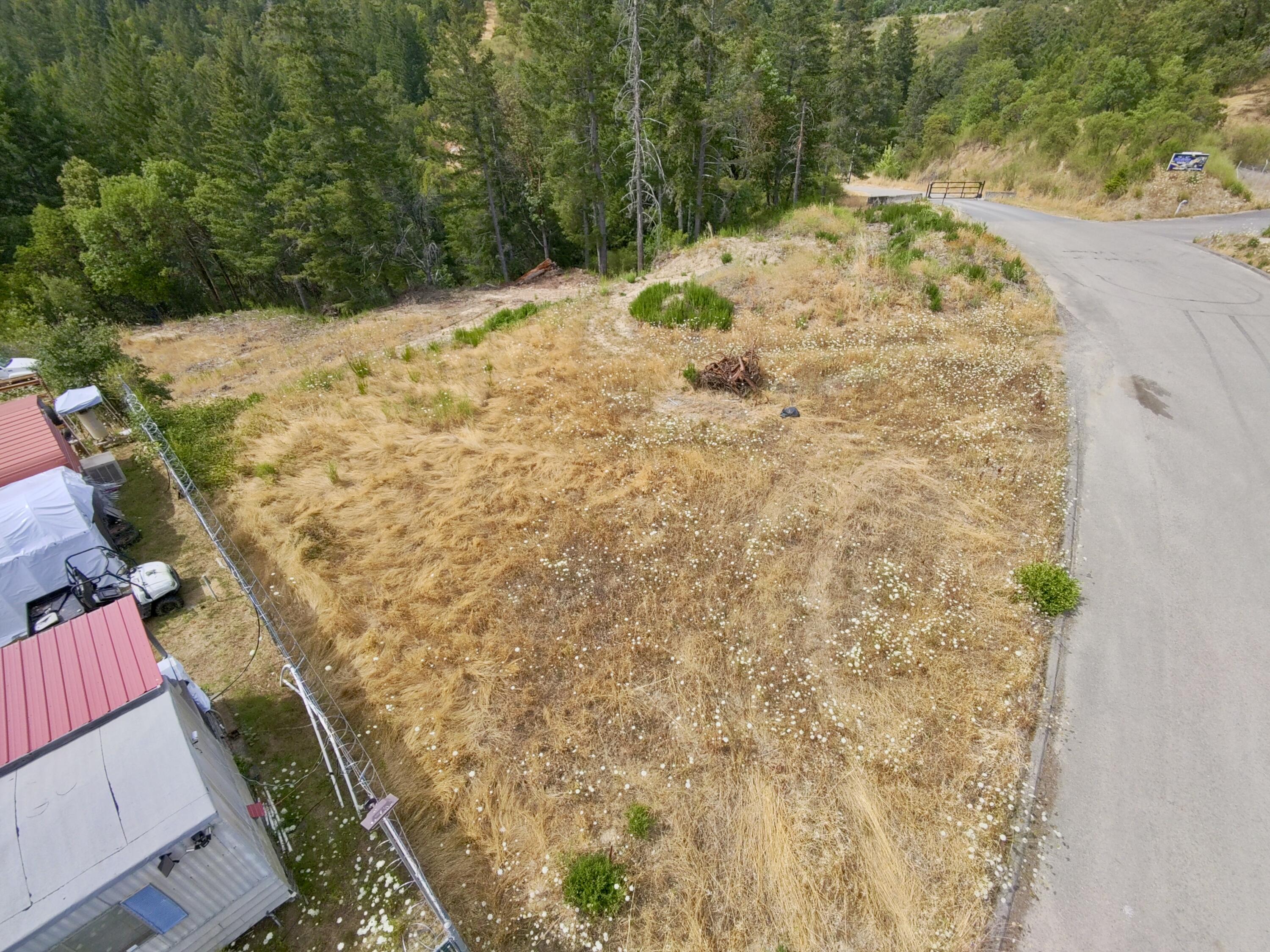 1380 Evergreen Road Redway, CA 95560 - Photo 10 of 10