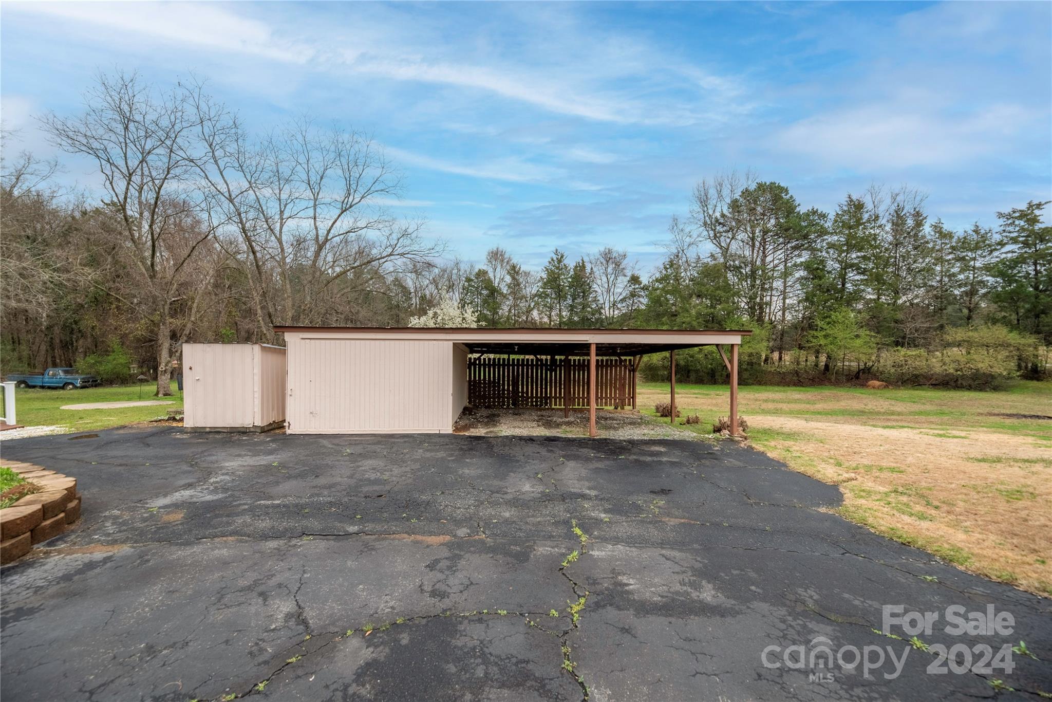 5345 Flowes Store Road Concord, NC 28025 - Photo 6 of 43 Gallery Image 6