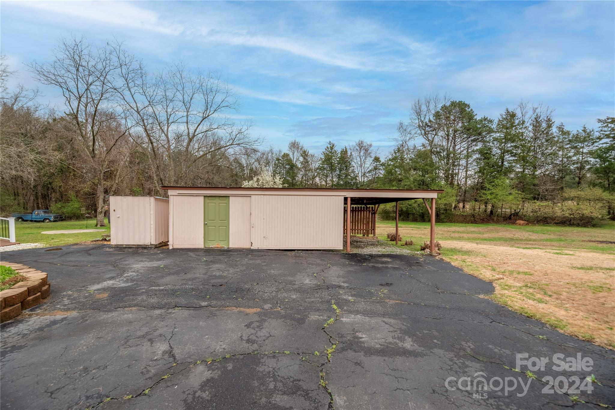 5345 Flowes Store Road Concord, NC 28025 - Photo 7 of 43 Gallery Image 7