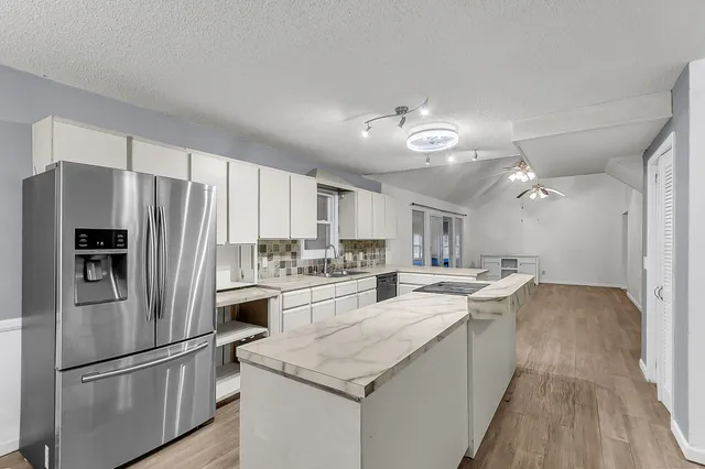 $260,000 | 1677 Clearview Drive, Manning, SC 29102