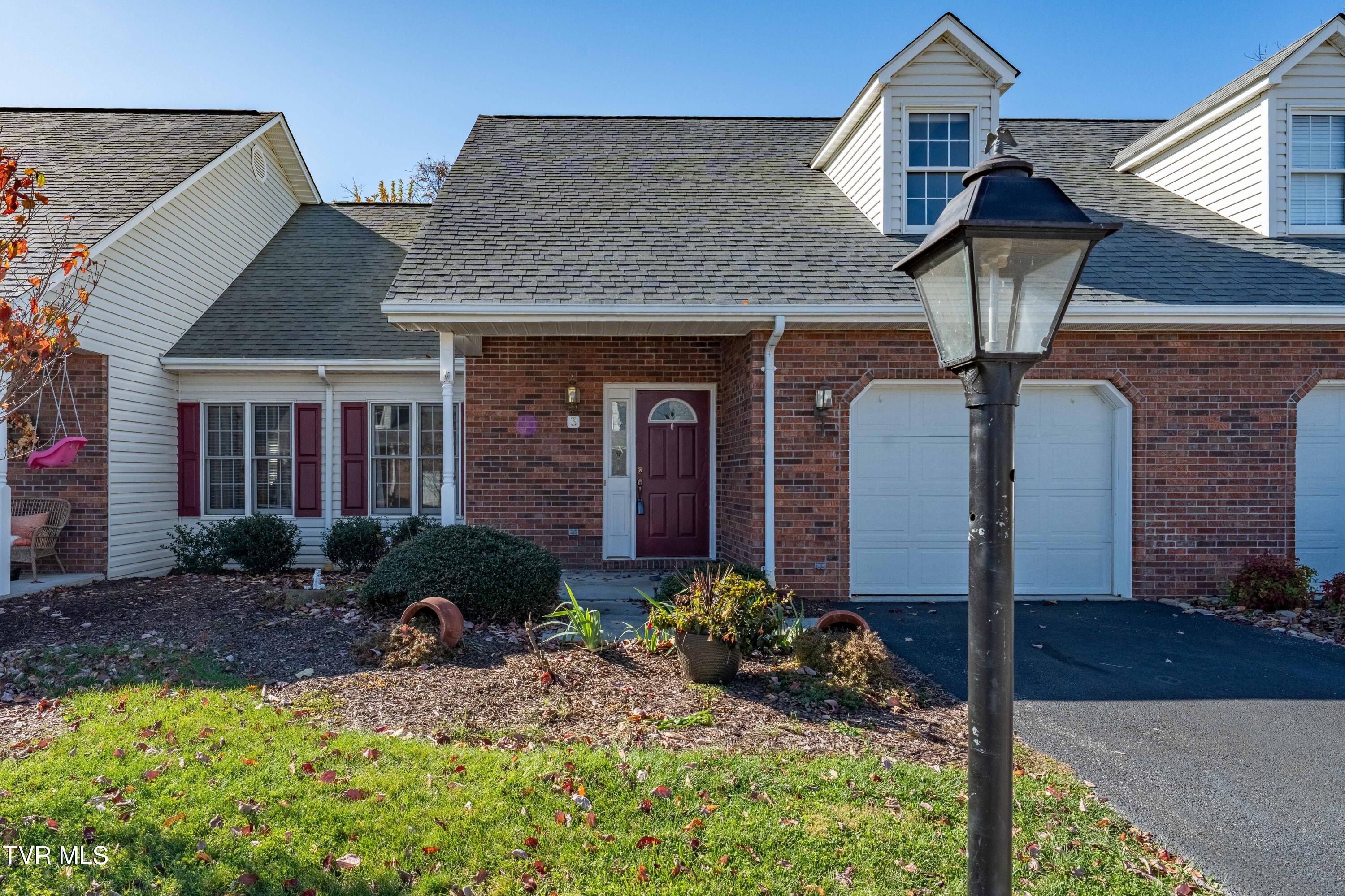 3 Cherokee Ridge Court, Unit 3 Johnson City, TN 37604 - Photo 1 of 36 3 Cherokee Ridge Court (2 of 38)