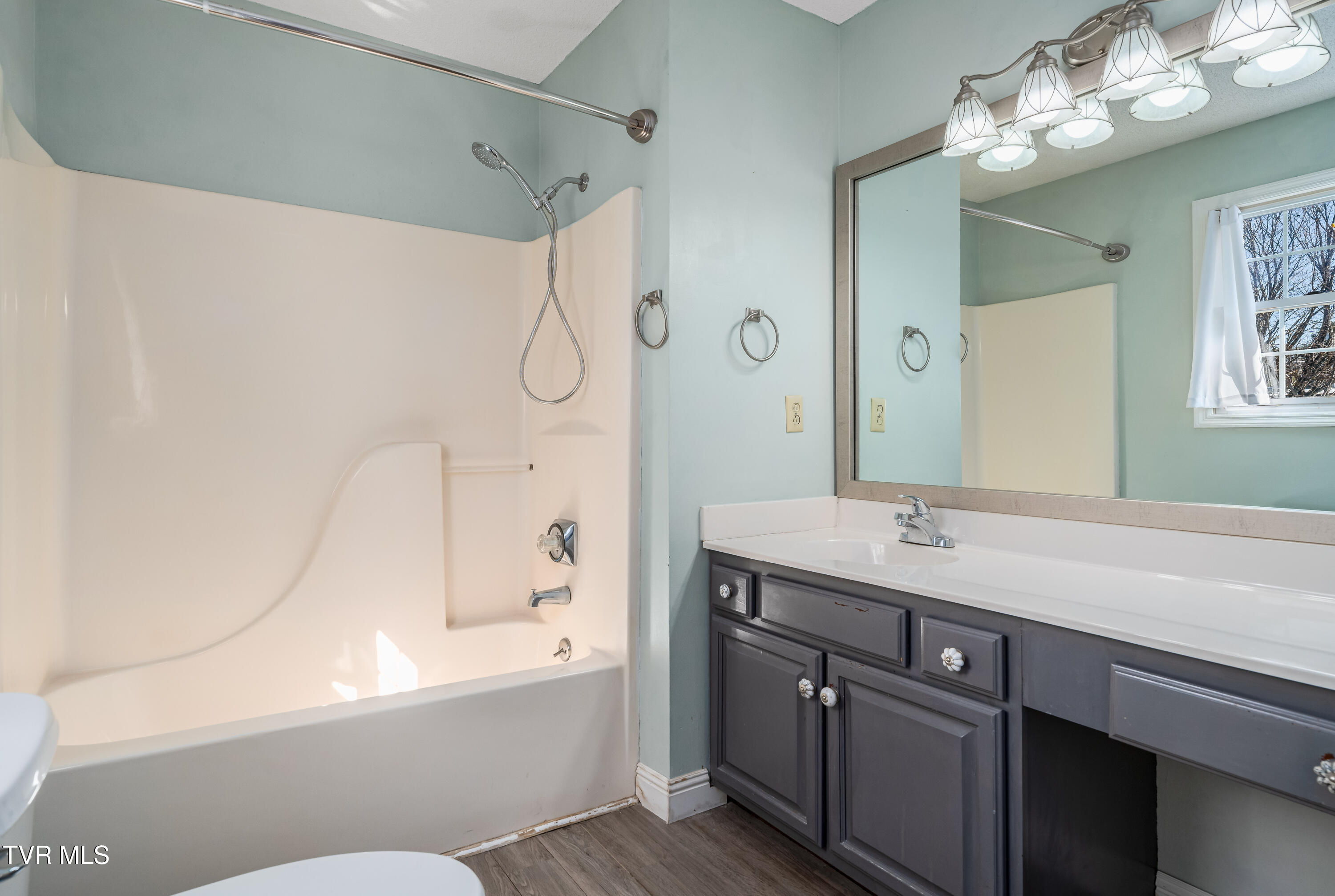 3 Cherokee Ridge Court, Unit 3 Johnson City, TN 37604 - Photo 24 of 36 3 Cherokee Ridge Court (32 of 38)