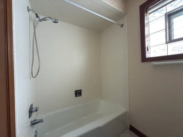 $500,000 | 7700 Apple Tree Lane, Willowbrook, IL 60527