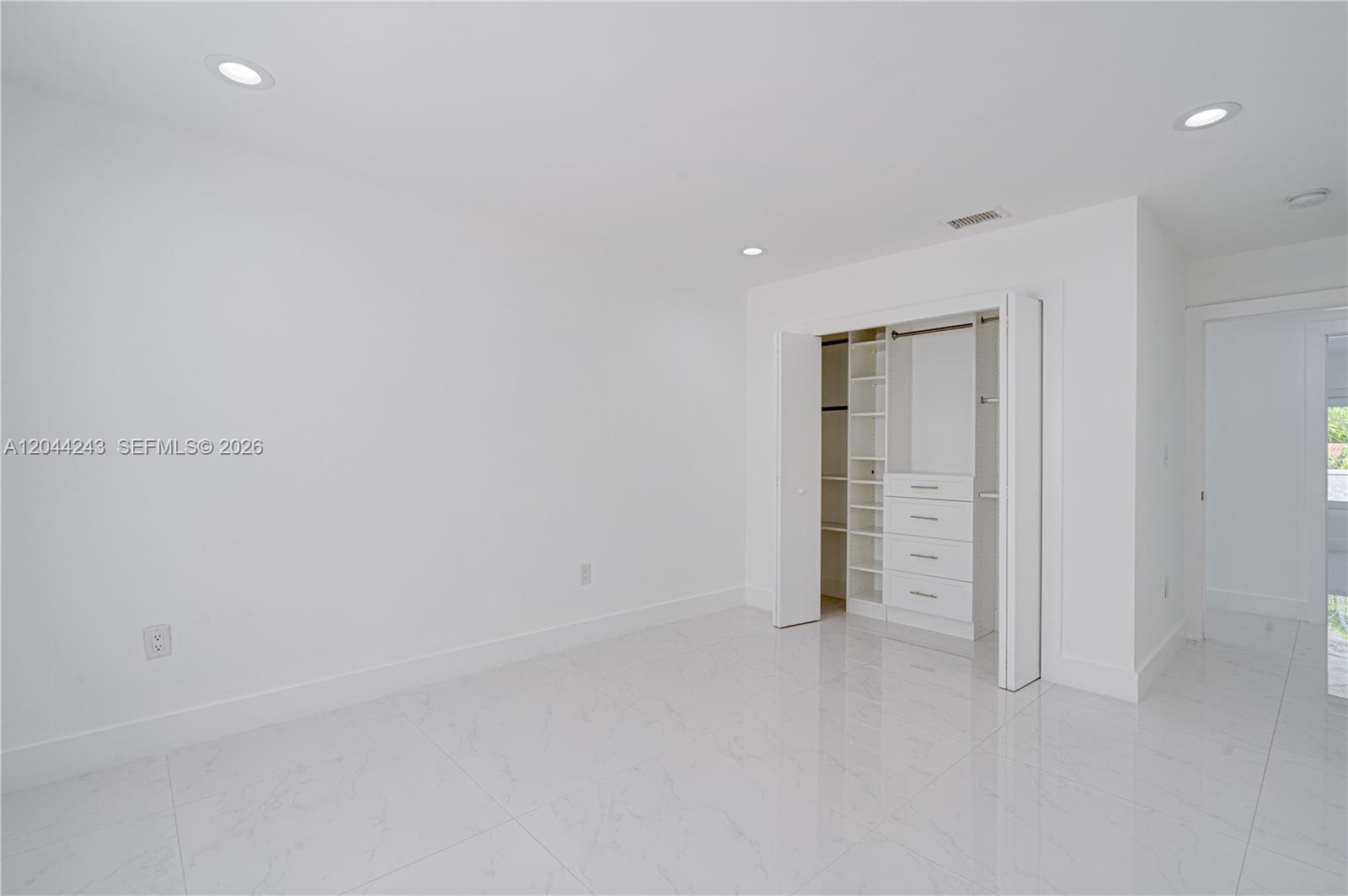 773 Woodcrest Road Key Biscayne, FL 33149 - Photo 25 of 42