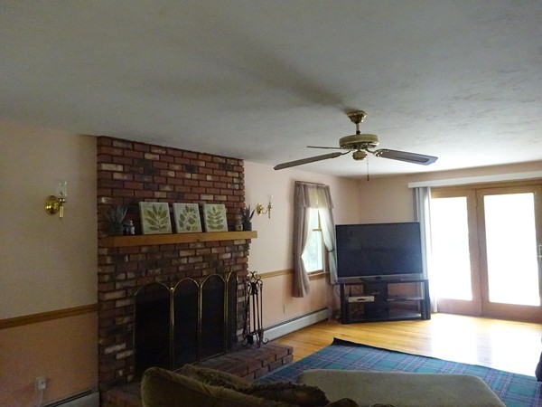 13 Dukes Brook Road Plympton, MA 02367 - Photo 9 of 25 Gallery Image 9