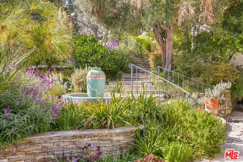 a view of statue in the garden