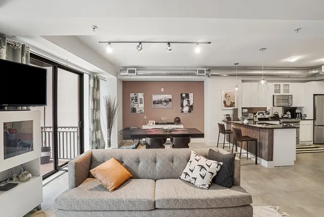 $451,561 | 263-265 Northampton Street, Unit 206, Boston, MA 02118